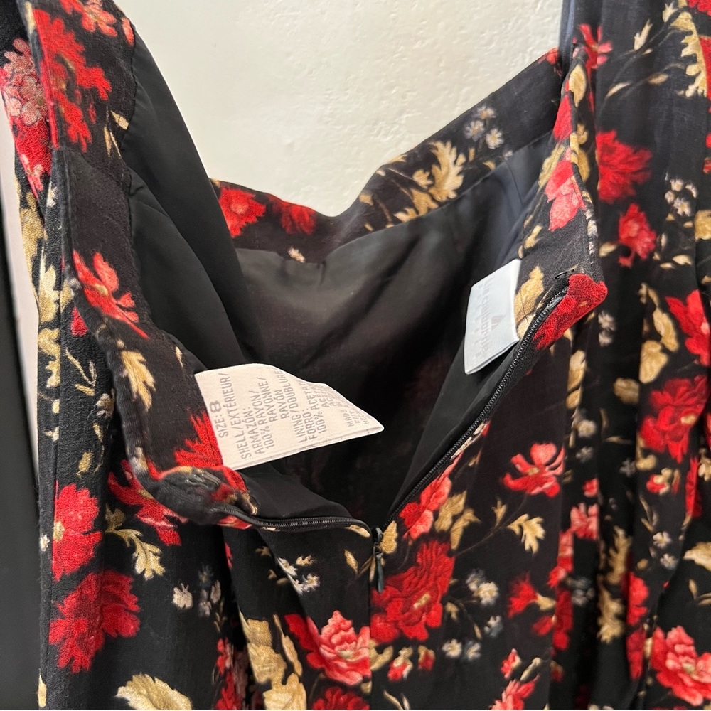LIZ CLAIBORNE Vintage Skirt Set Black w Flowers Button Top Straight Skirt Size 8 - Picture 10 of 12